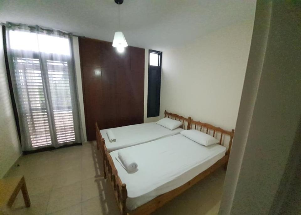 Lovely 2 Bedrooms In The Tourist Area In Paphos . エクステリア 写真