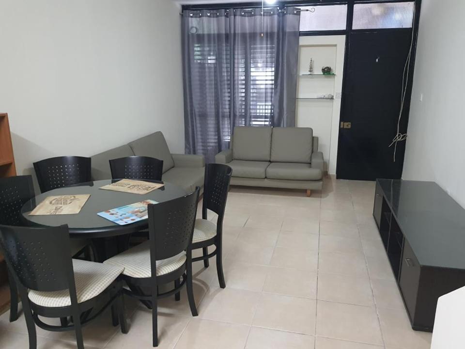 Lovely 2 Bedrooms In The Tourist Area In Paphos . エクステリア 写真